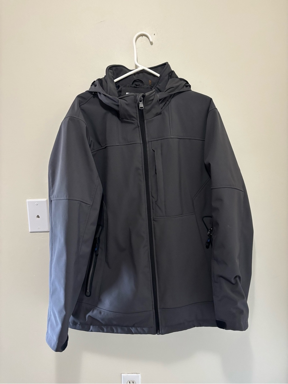 Calvin Klein Dark Grey Charcoal Softshell Hooded Jacket (Men's Large)